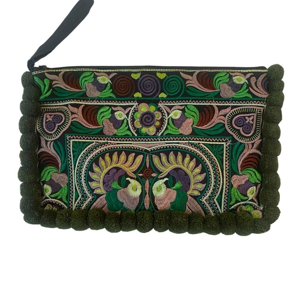 Sabai Jai - Embroidered Clutch Purse with Wristlet - Large Boho - Picture 3 of 5